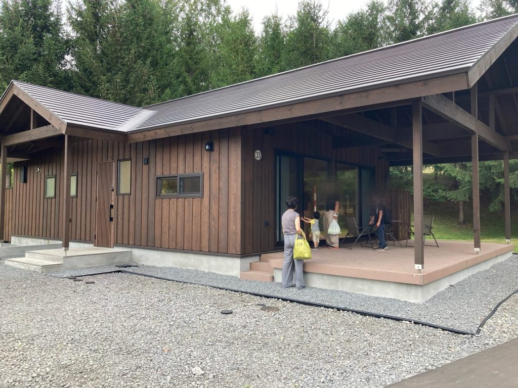キトウシの森コテージ外観