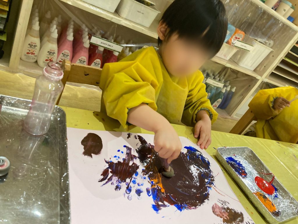 アトリエでのお絵描き