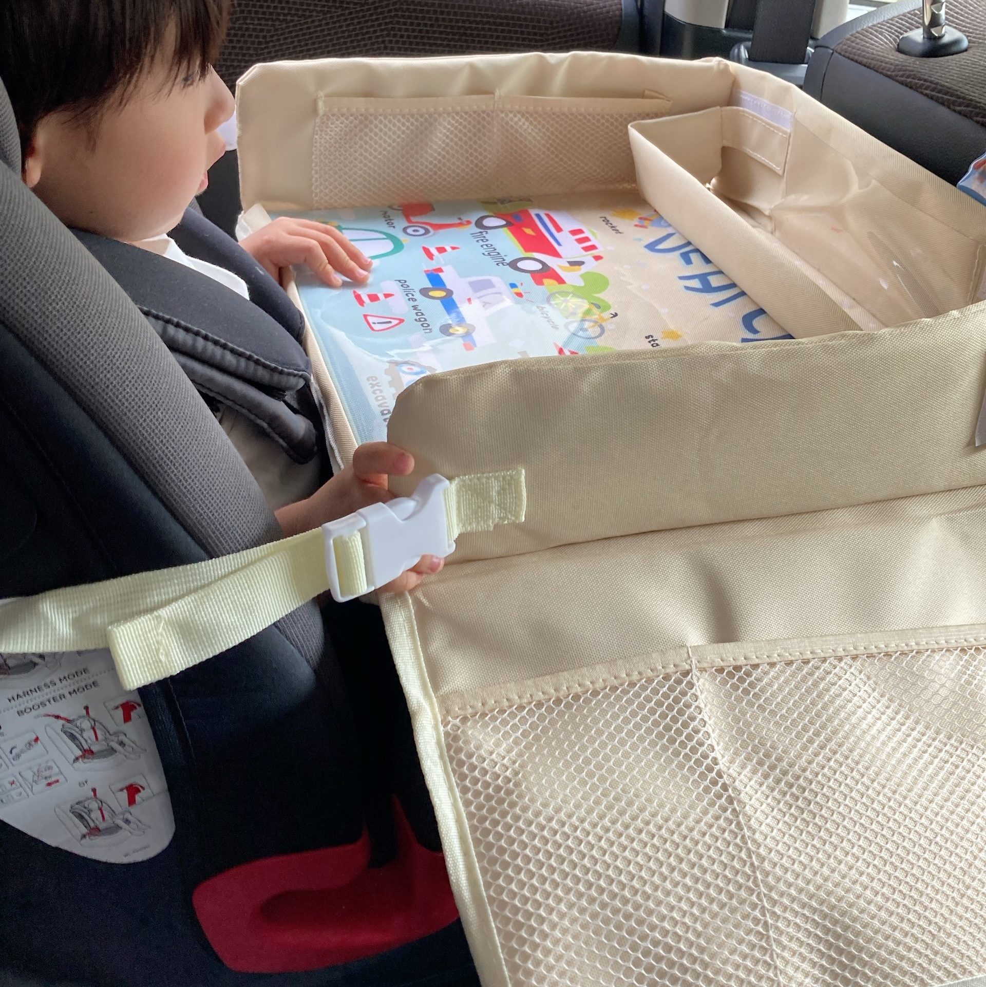 チャイルドシートデスク